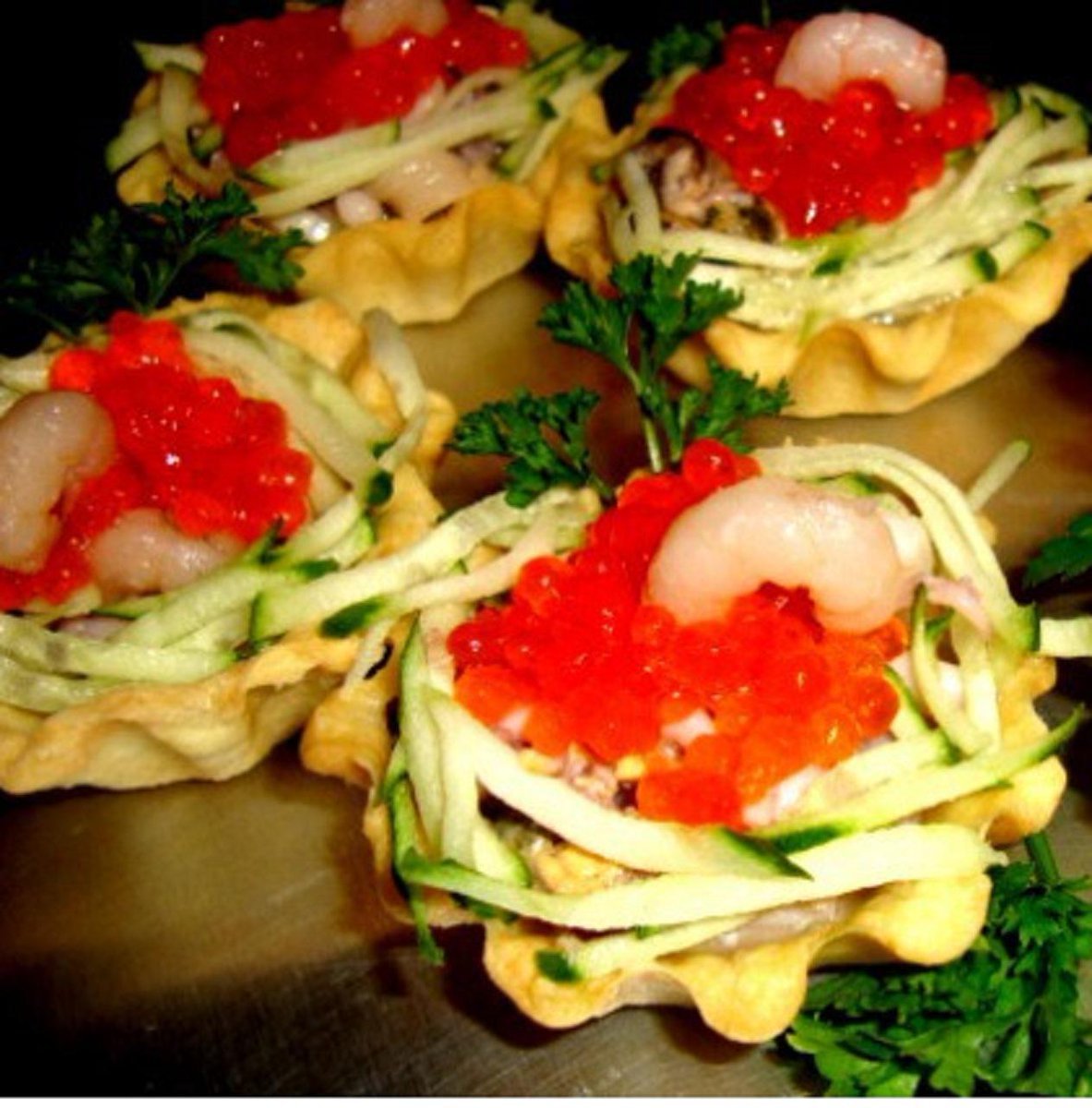 Тарталетки с кальмарами