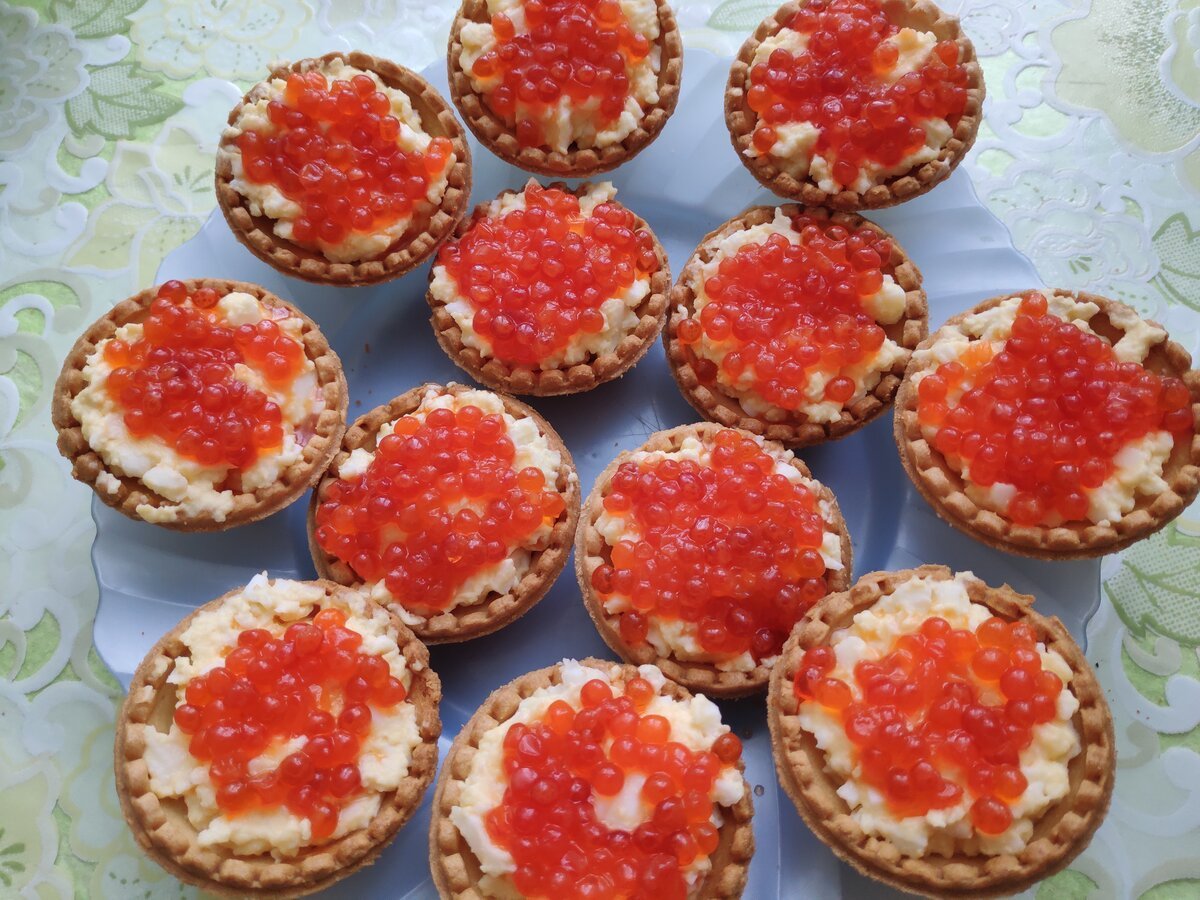 Новогодняя красная икра