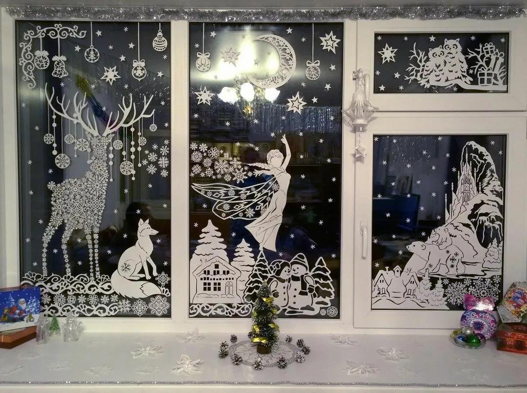 Вытынанка на окно большого размера