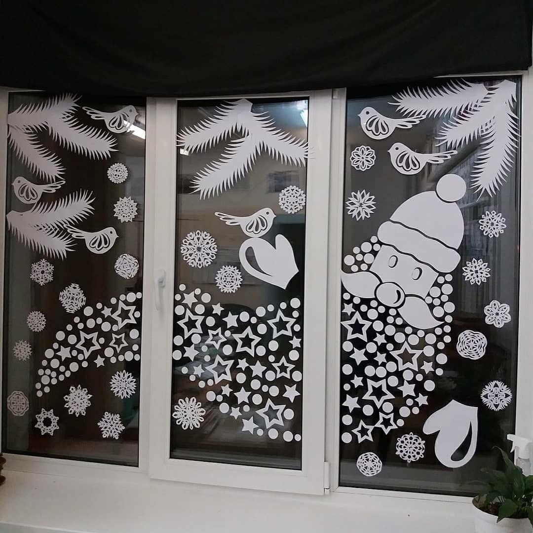 Зимние украшения на окна