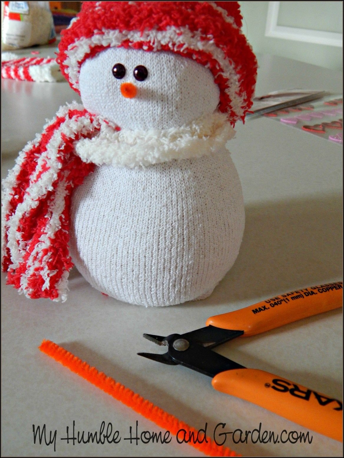 Снеговик из фетра