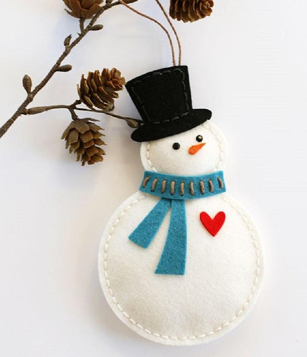 Снеговик из ткани