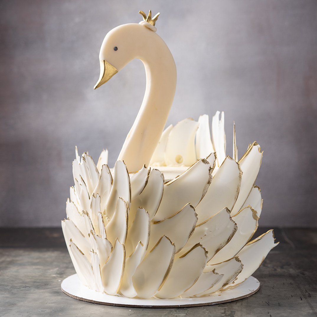 Торт Лебединое озеро