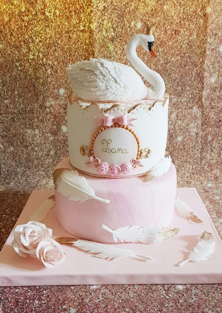 Торт лебедь для девочки