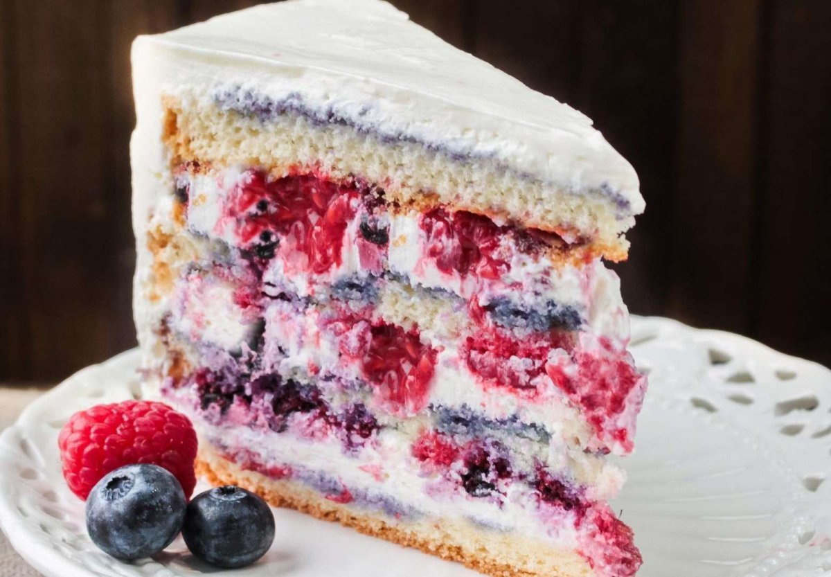 Бостонский пирог с клюквой