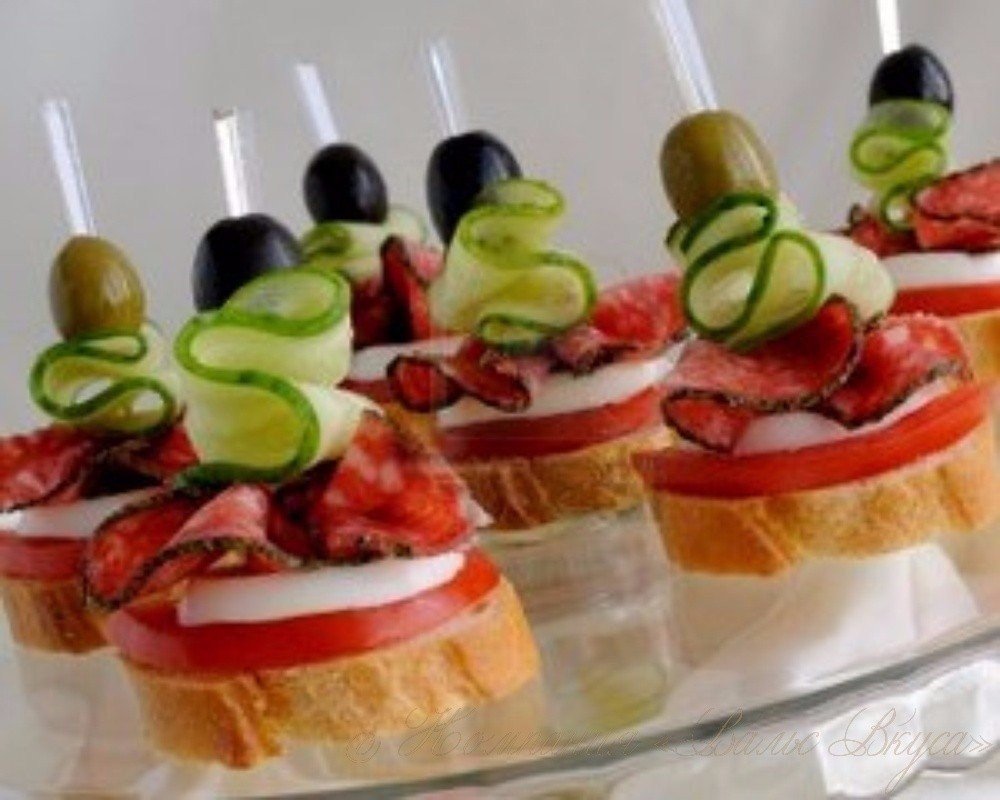 Канапе ветчина сыр чери