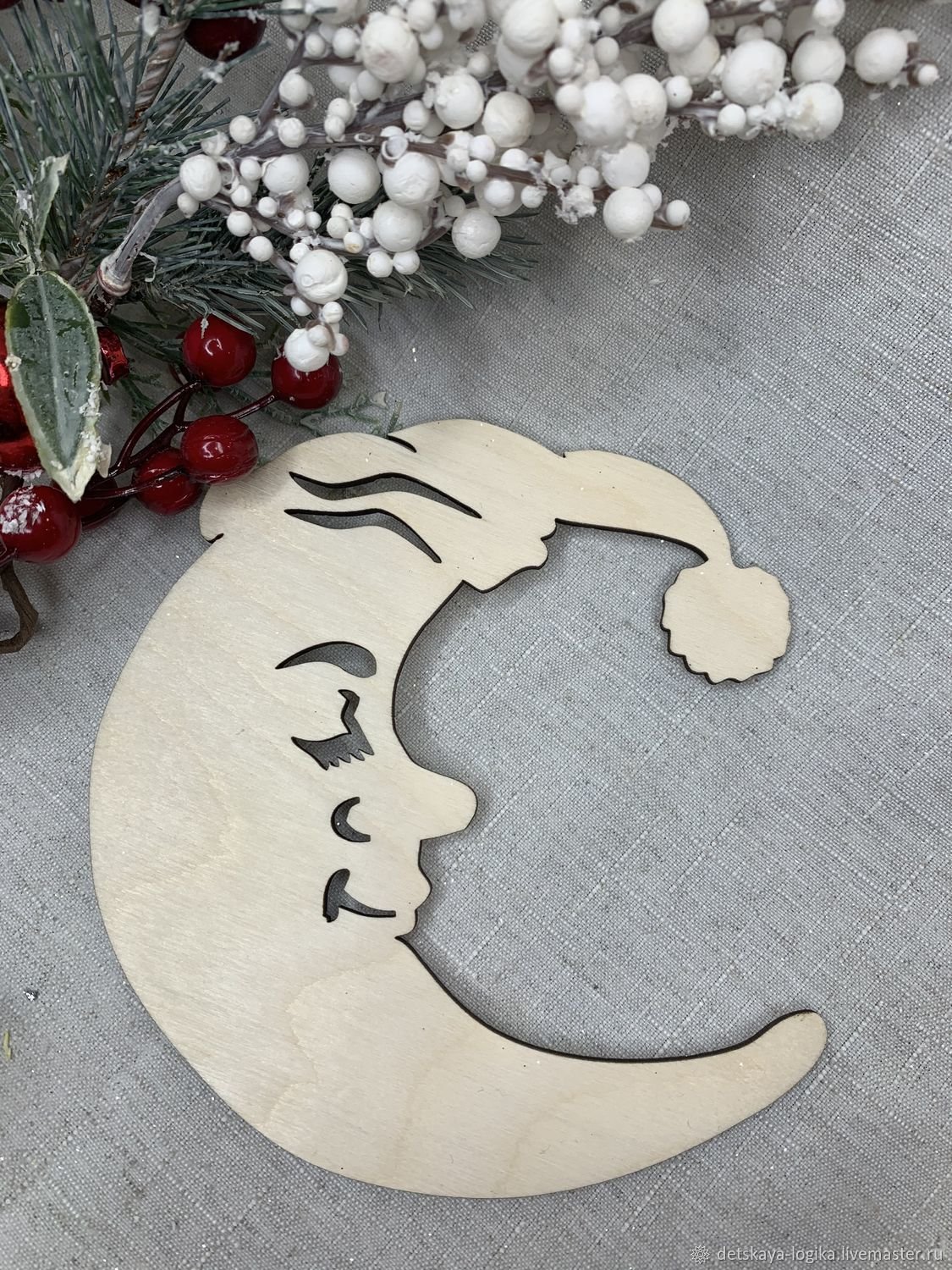 Новогодняя композиция полумесяц