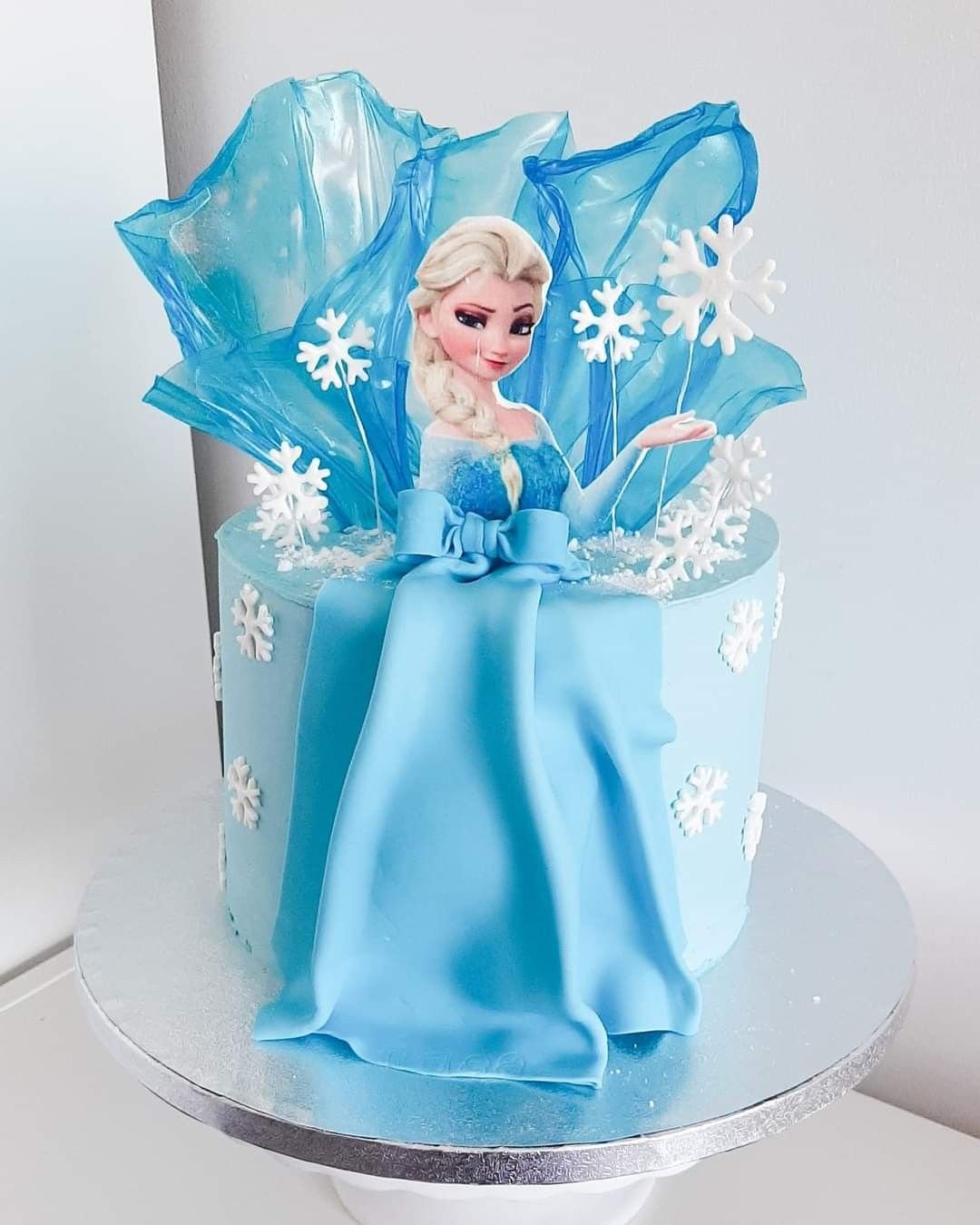 Торт Эльза для девочки