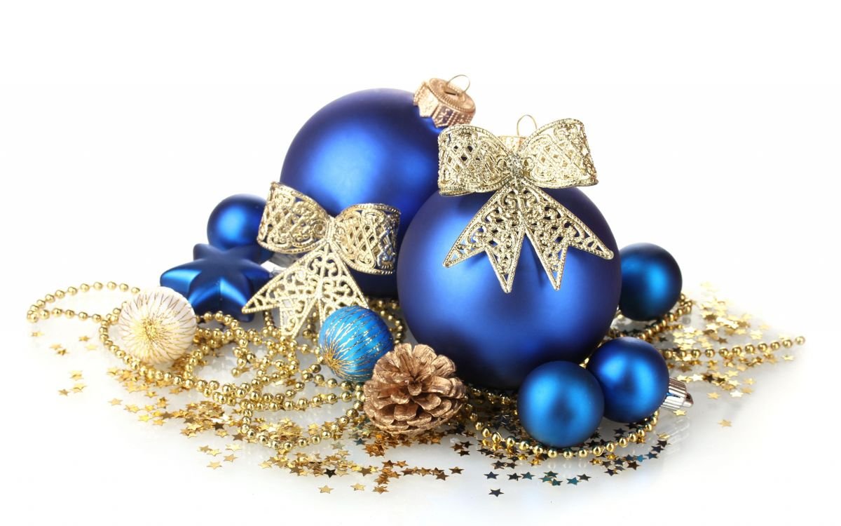 Новогодние шары со снежинками