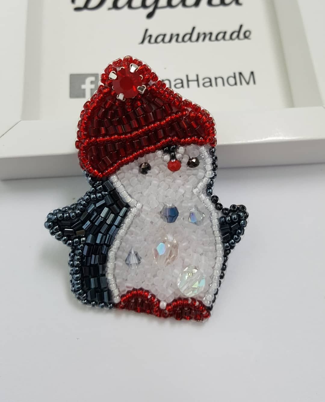 Новогодние брошки своими руками