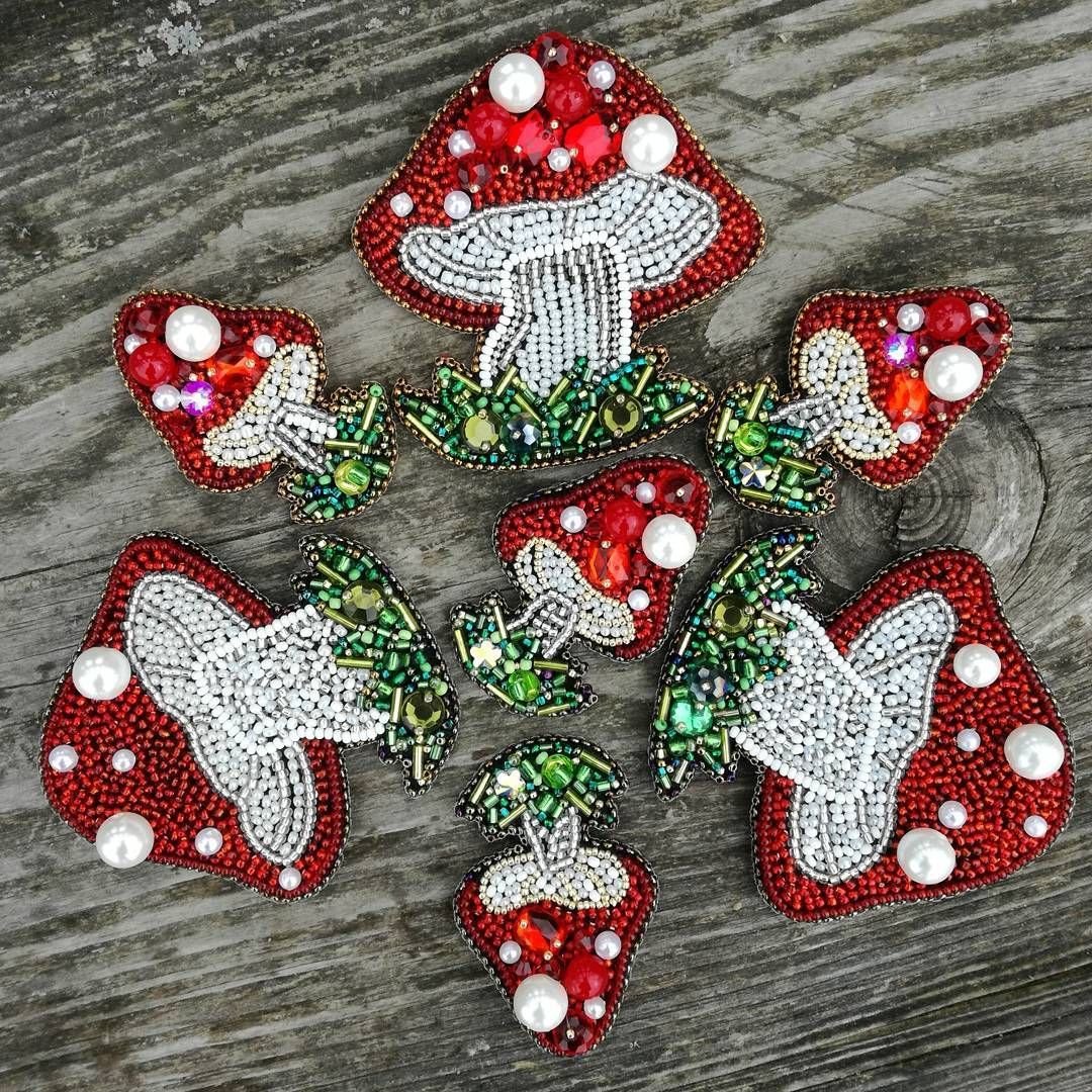 Новогодние композиции из бисера