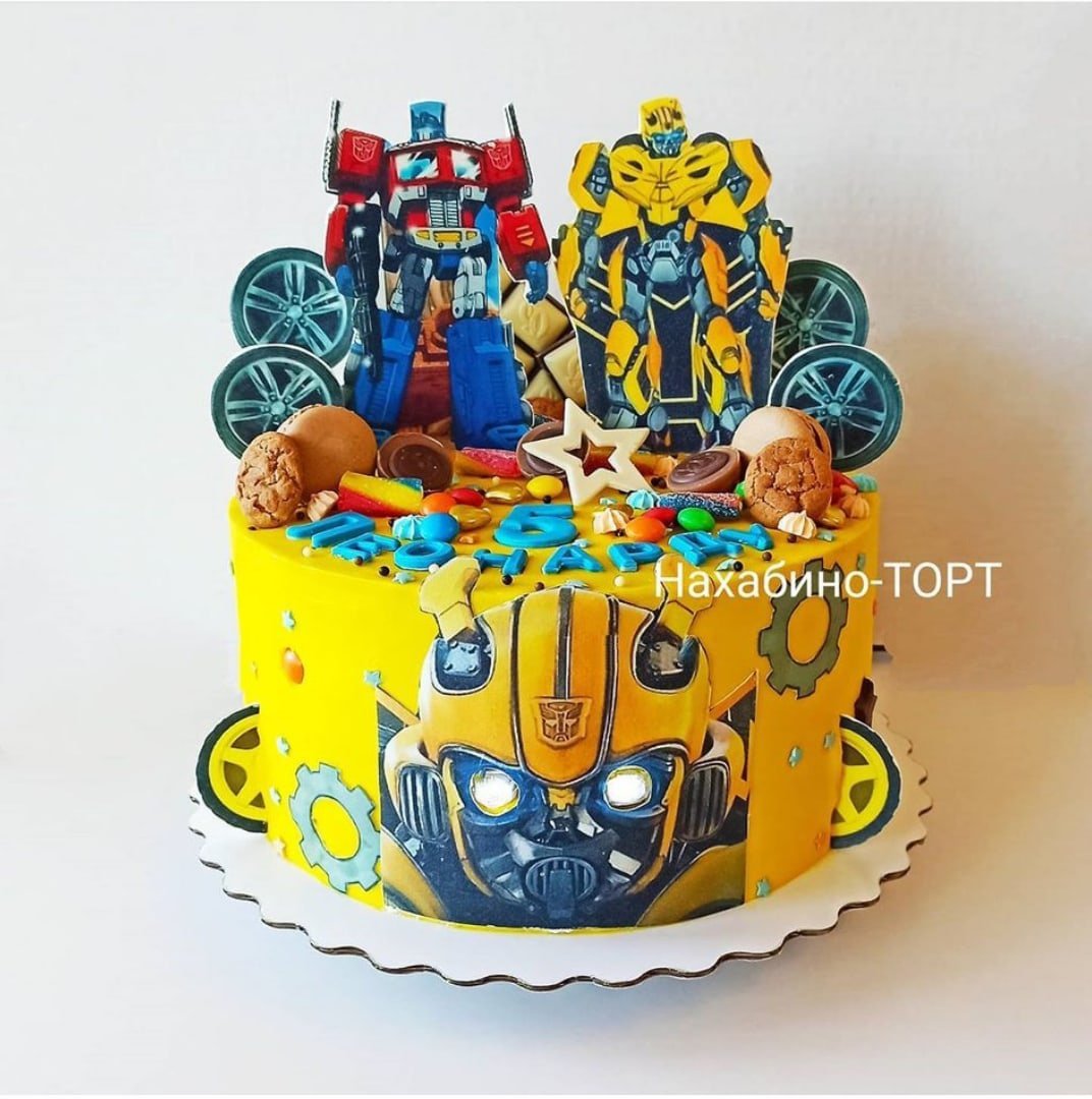 Торт робот из крема