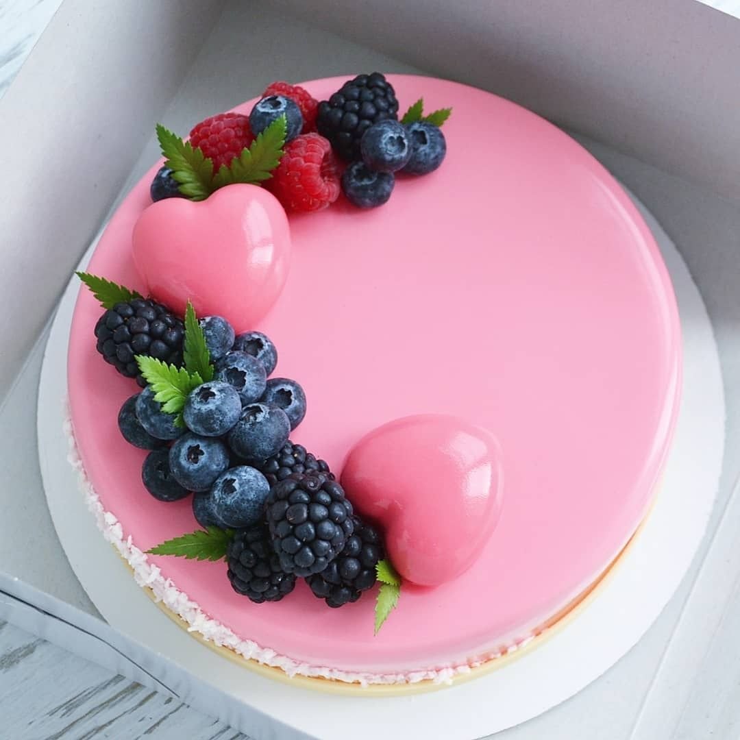 Муссовый торт с ежевикой