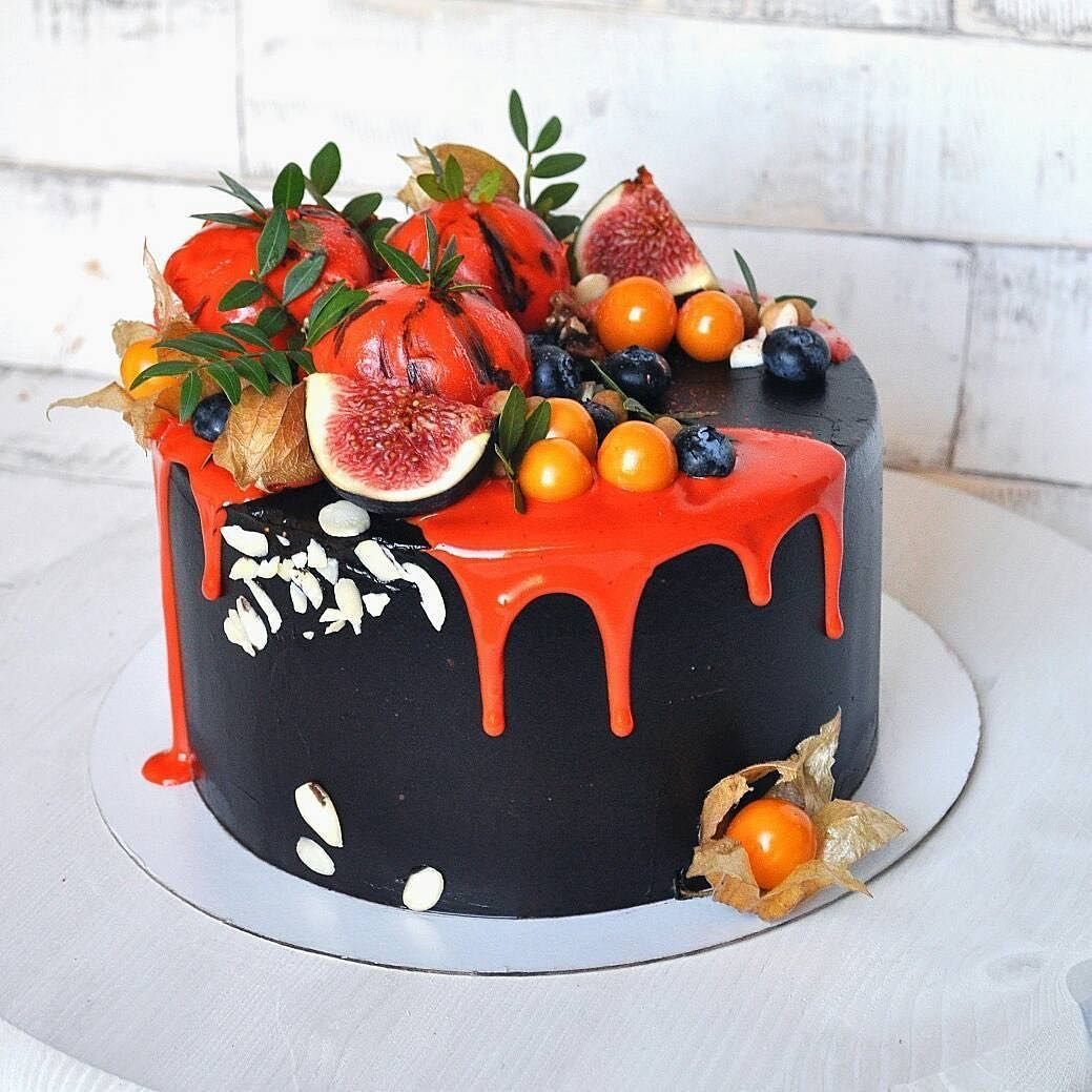 Декор торта кумкватом