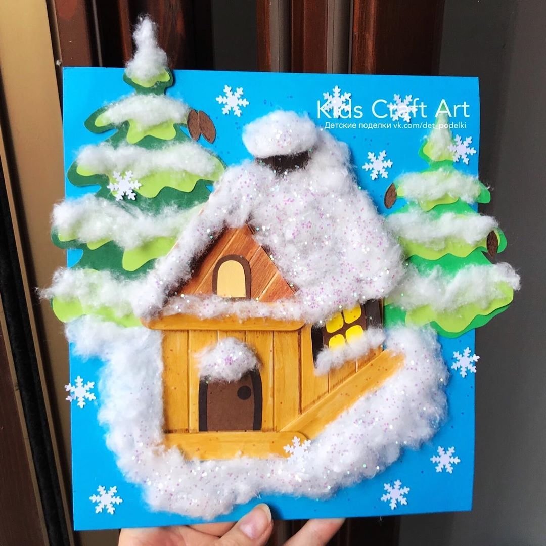 Новогодний венок из бумаги