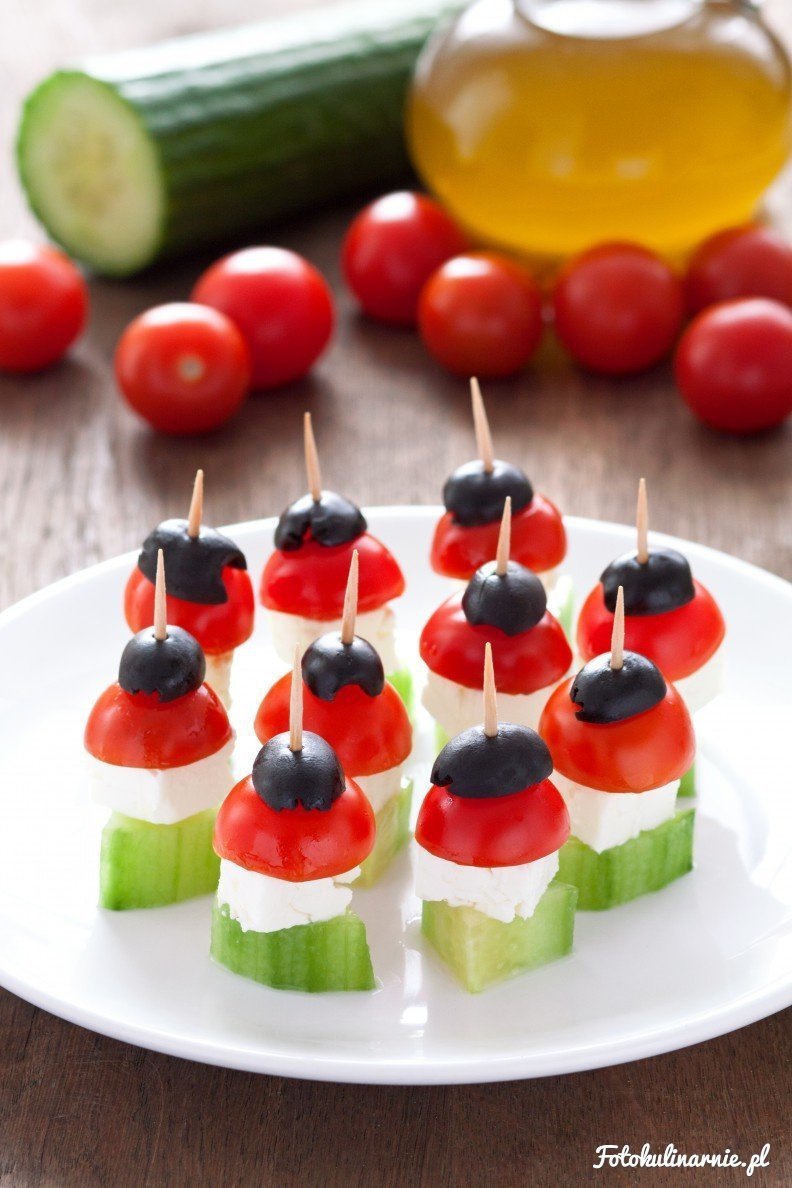 Сыры на столе