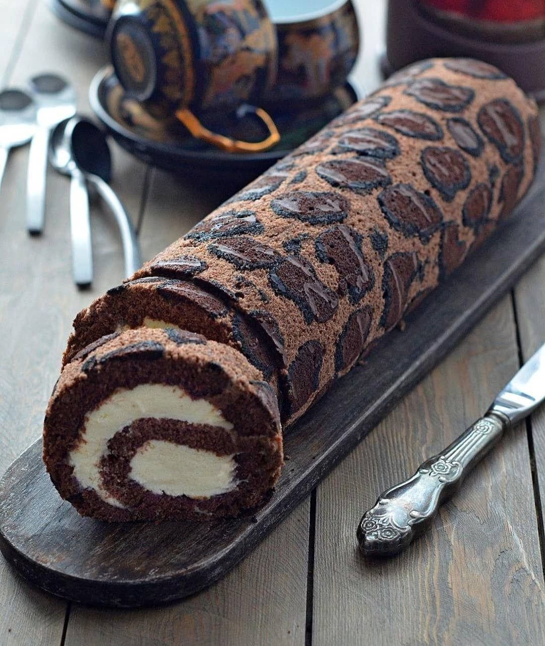 Рулет бисквитный Брауни