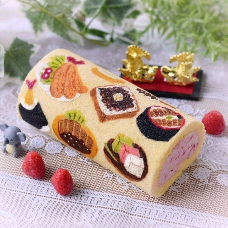 Украсить рулет бисквитный