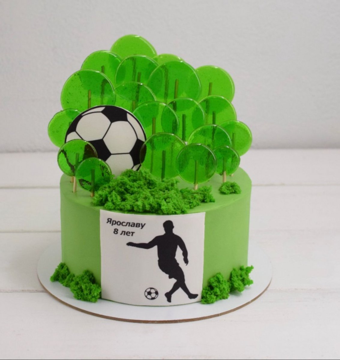 Украшение торта футбольное поле