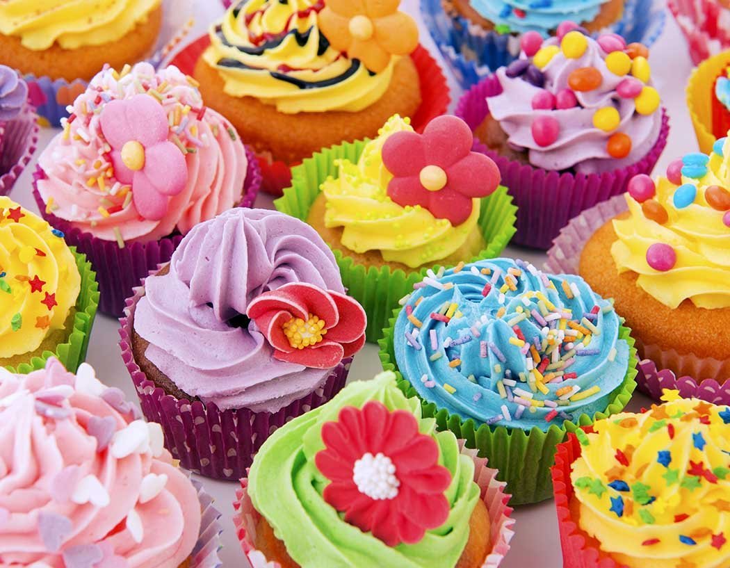 Пирожные на день рождения