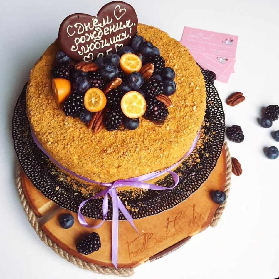 Торт Королевский медовик