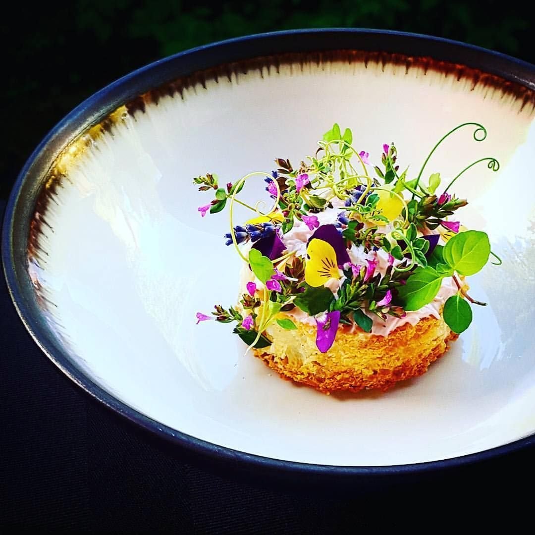 Оригинальная подача салатов