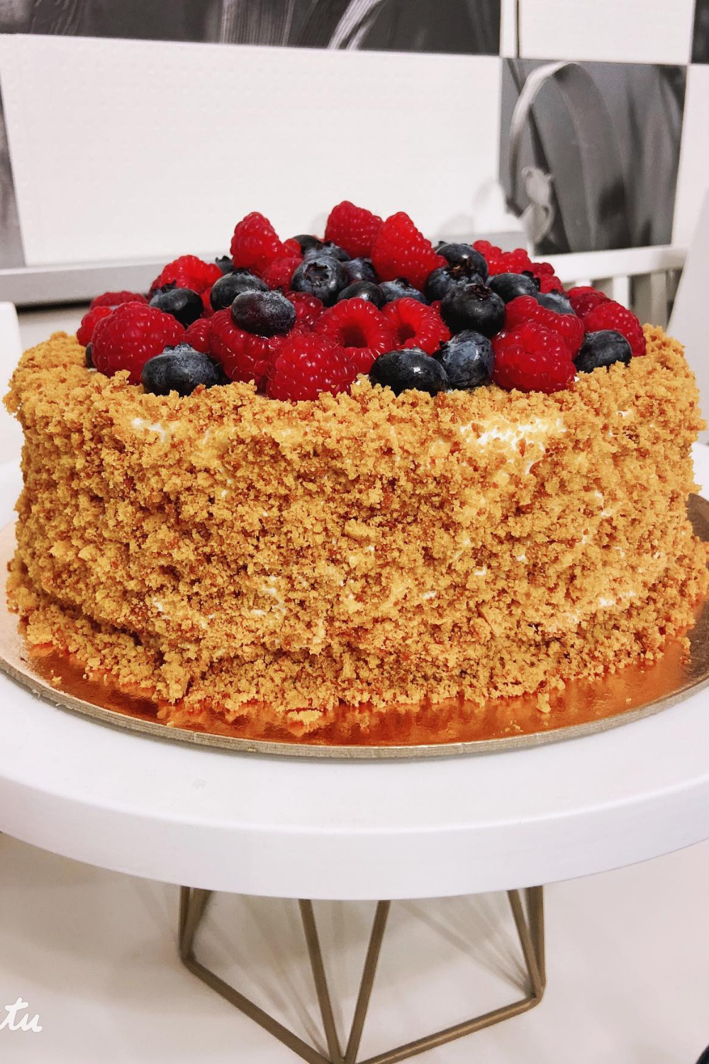 Медовый торт со сметанным кремом