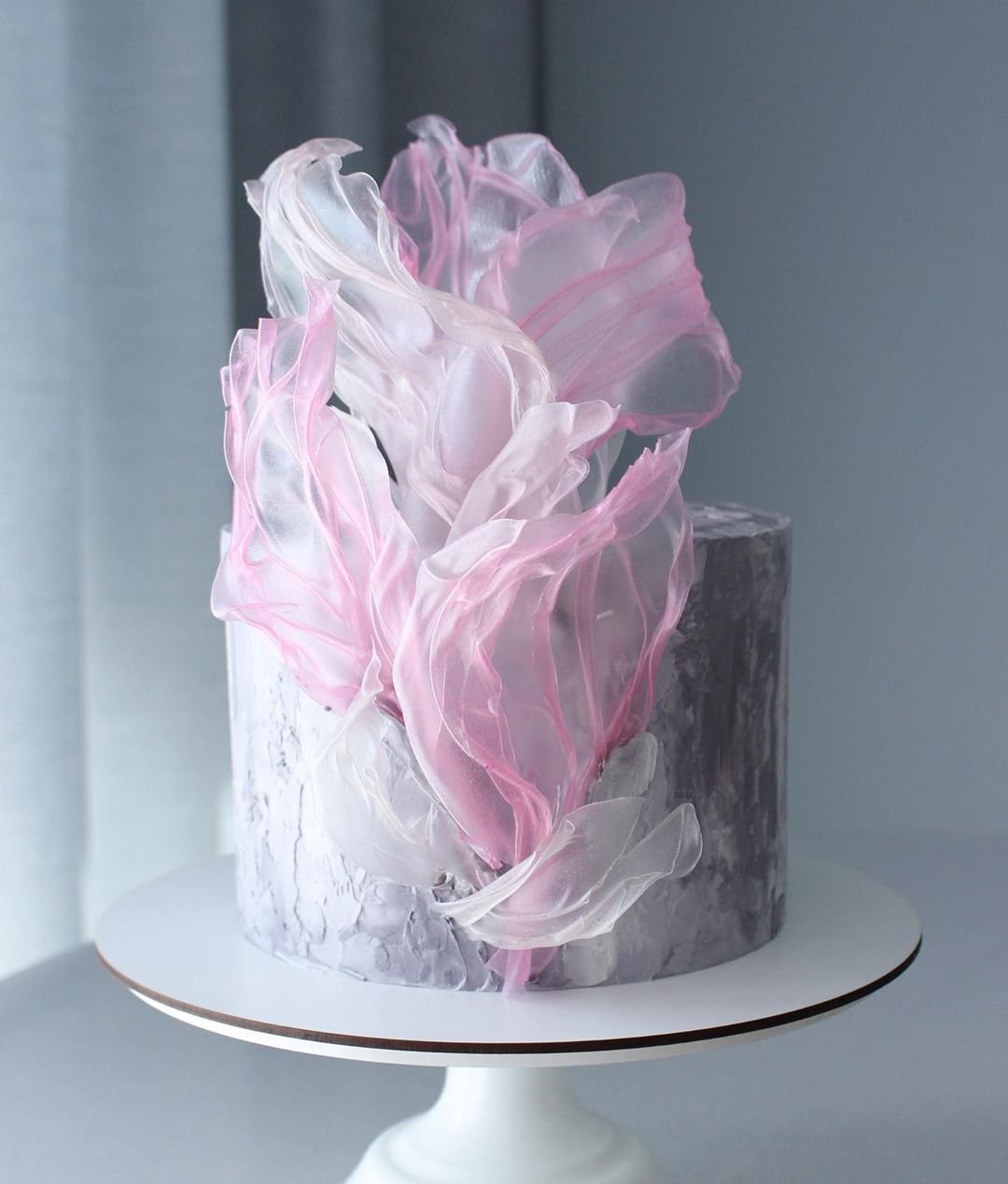 Декор из рисовой бумаги для торта