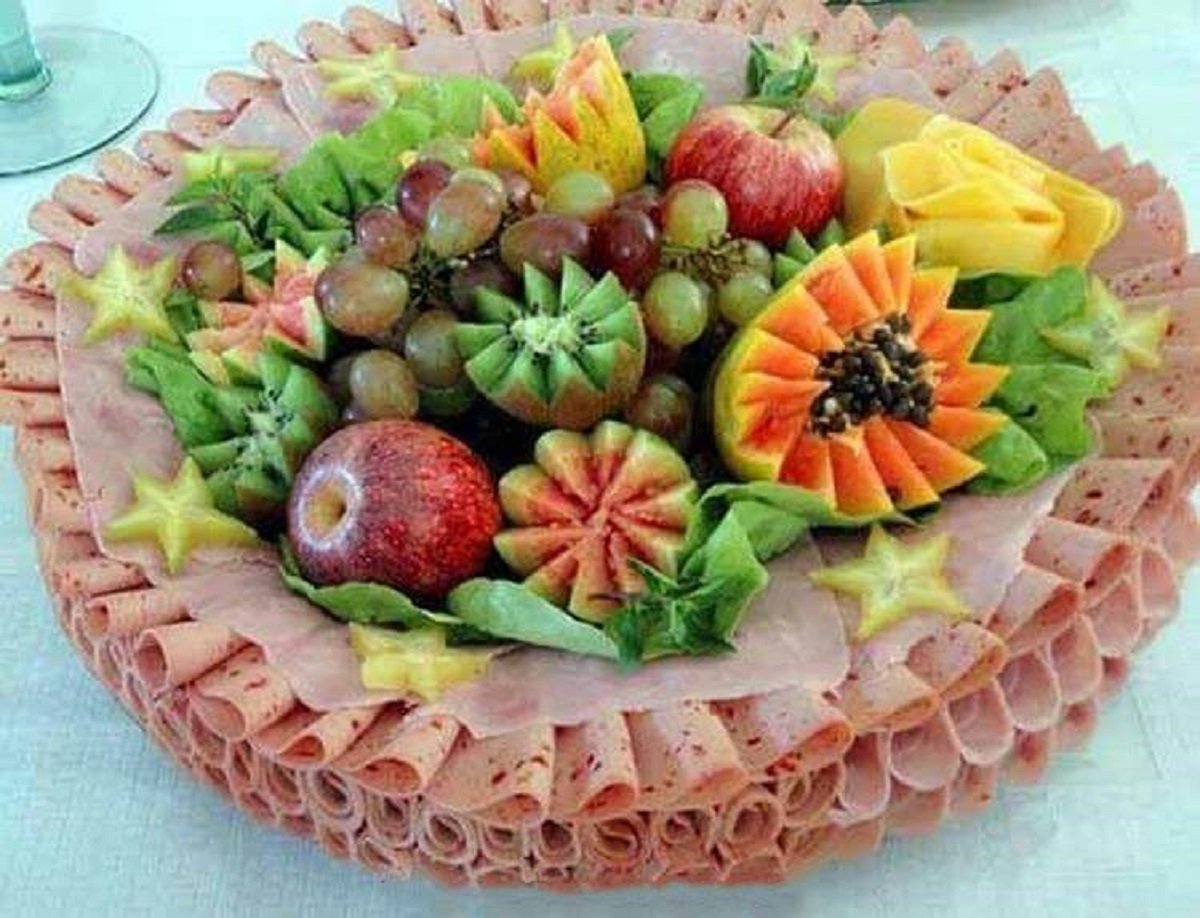 Украшение праздничного стола