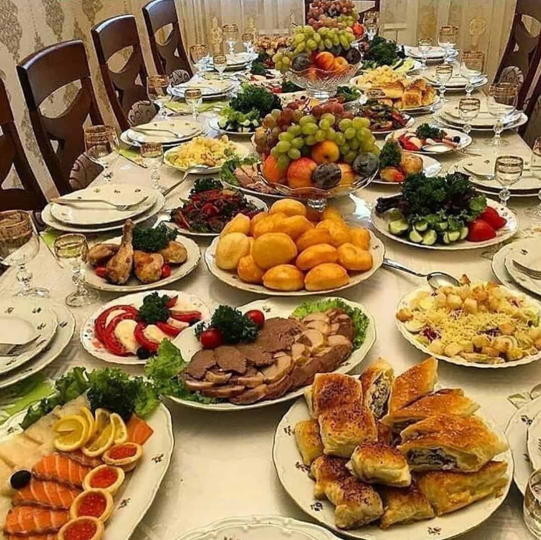 Праздничный стол на день рождения