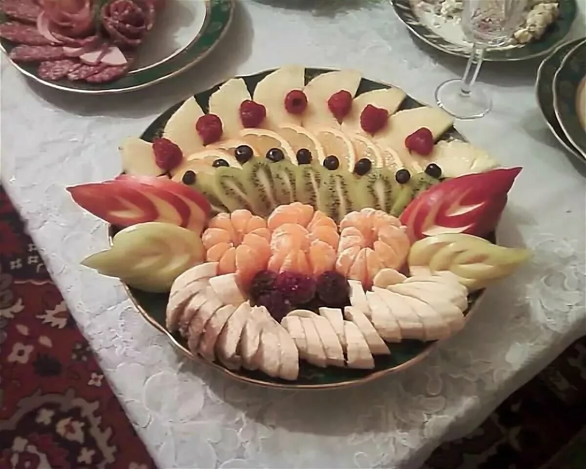 Праздничный стол