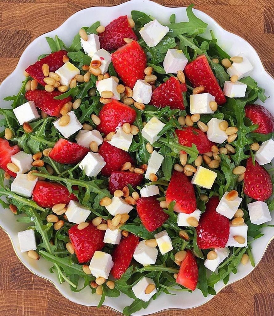 К празднику.салаты