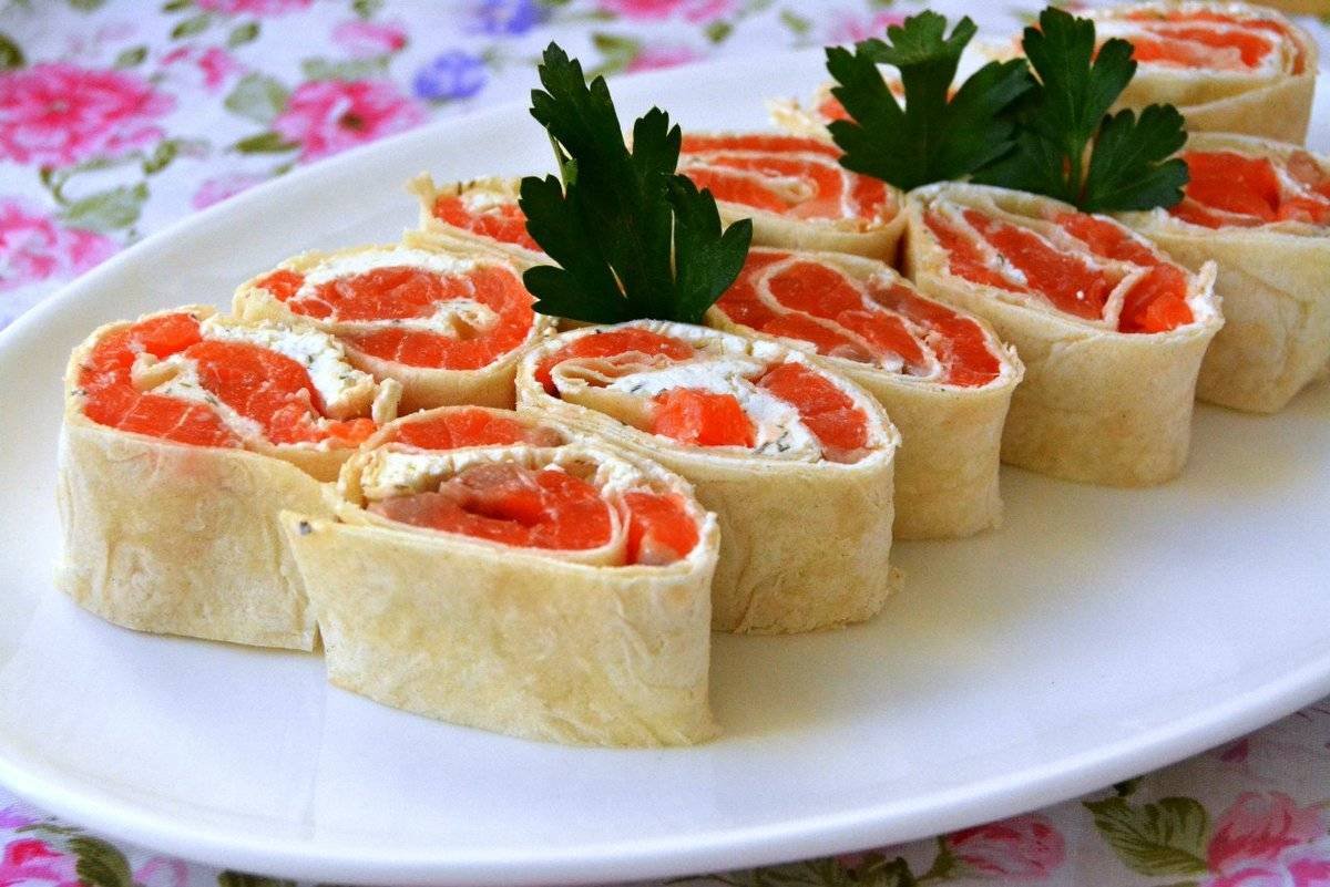 Рулеты из лаваша с разными начинками