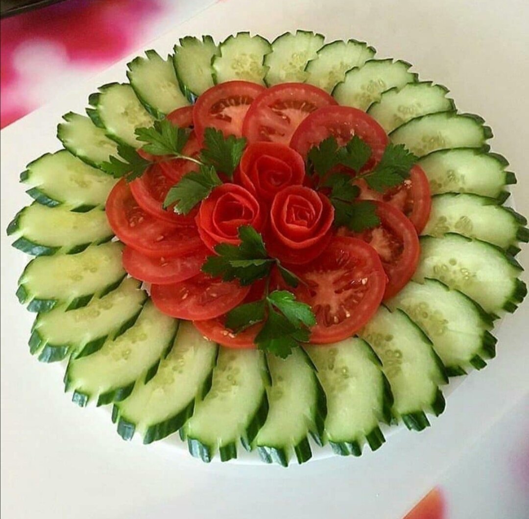 Овощная нарезка розочкой