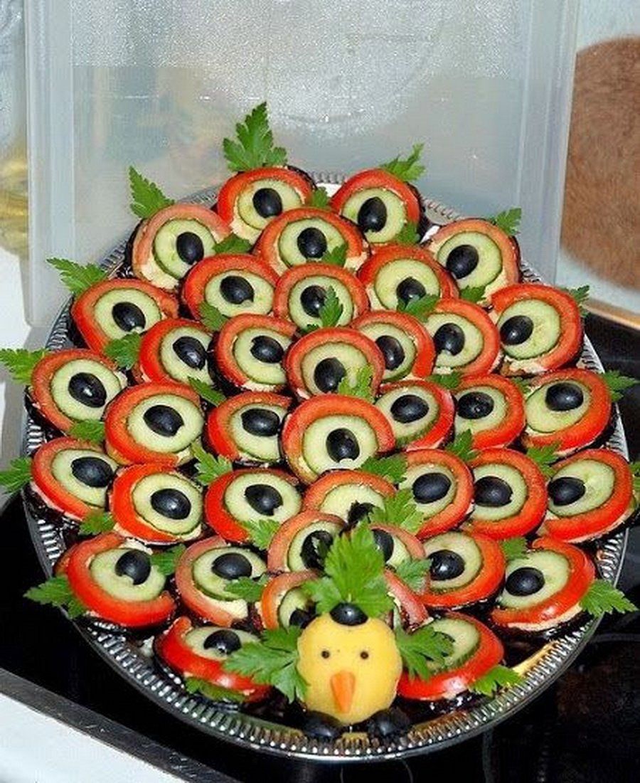 Фруктовые и овощные нарезки на праздничный стол