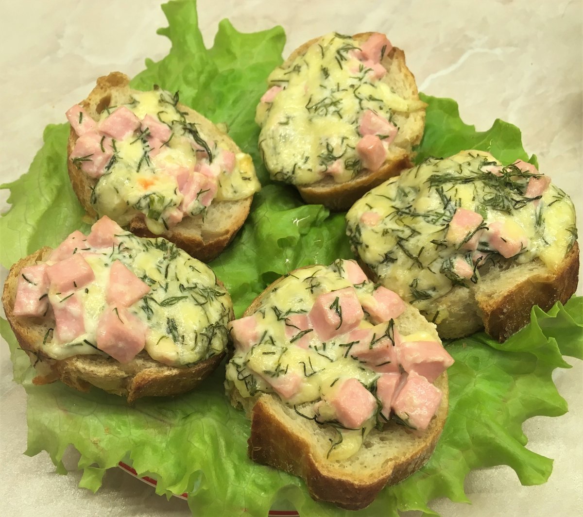 Бутерброды на день рождения на природе