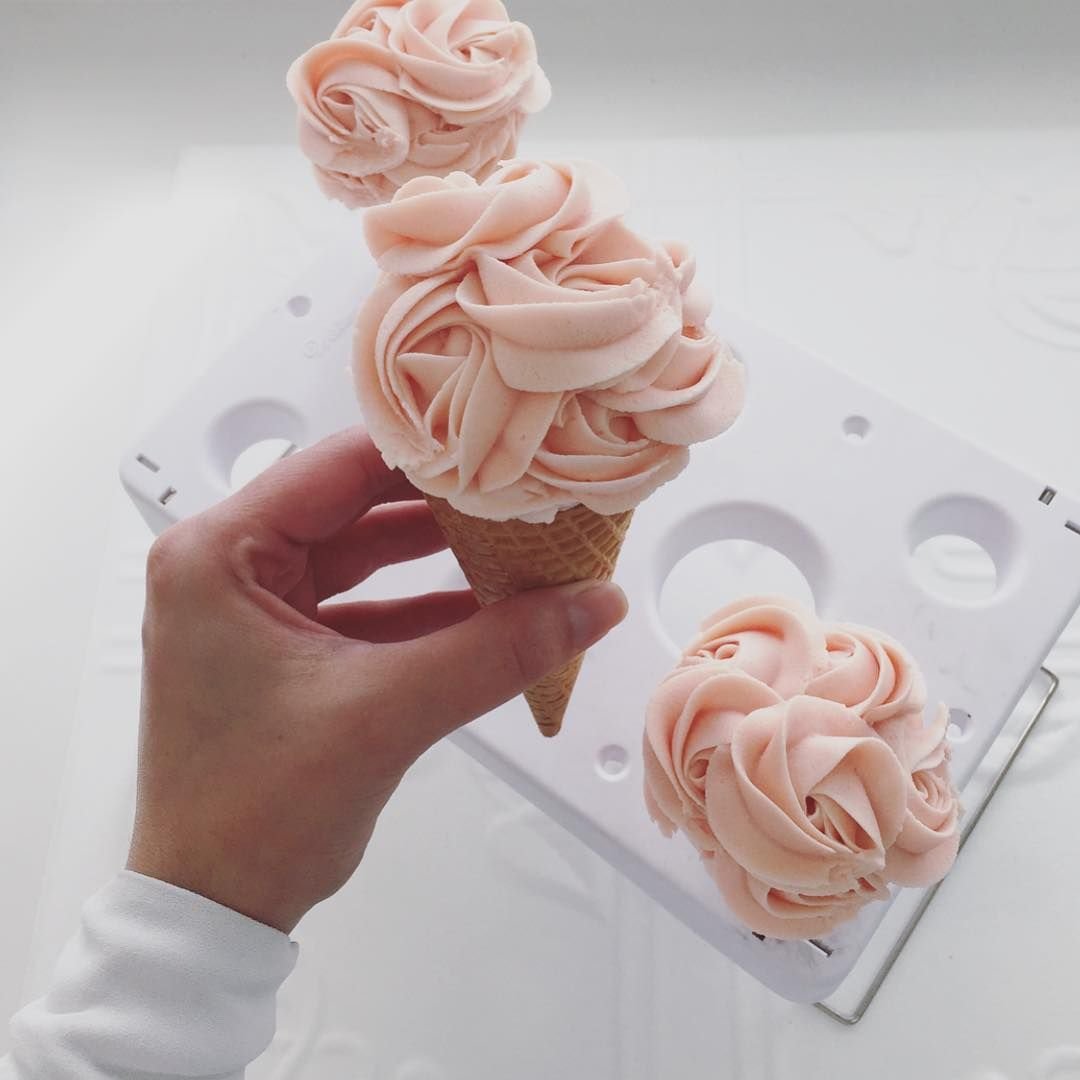 Зефирные пирожные