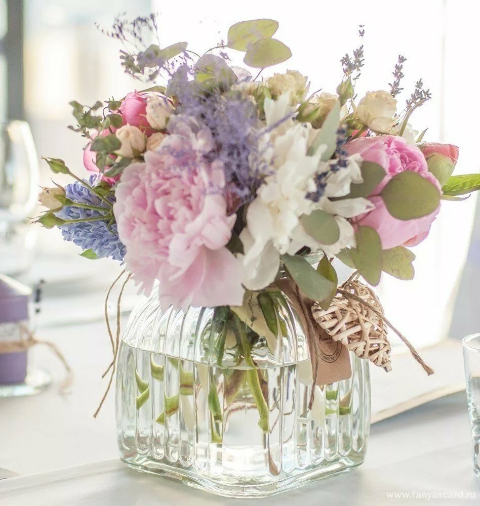 Стильные цветочные композиции