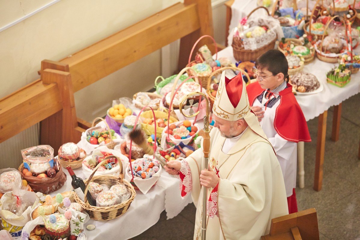 Как католики празднуют пасху