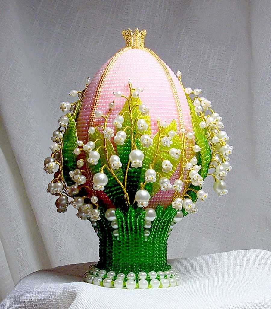 Яйца Фаберже из бисера с ландышами