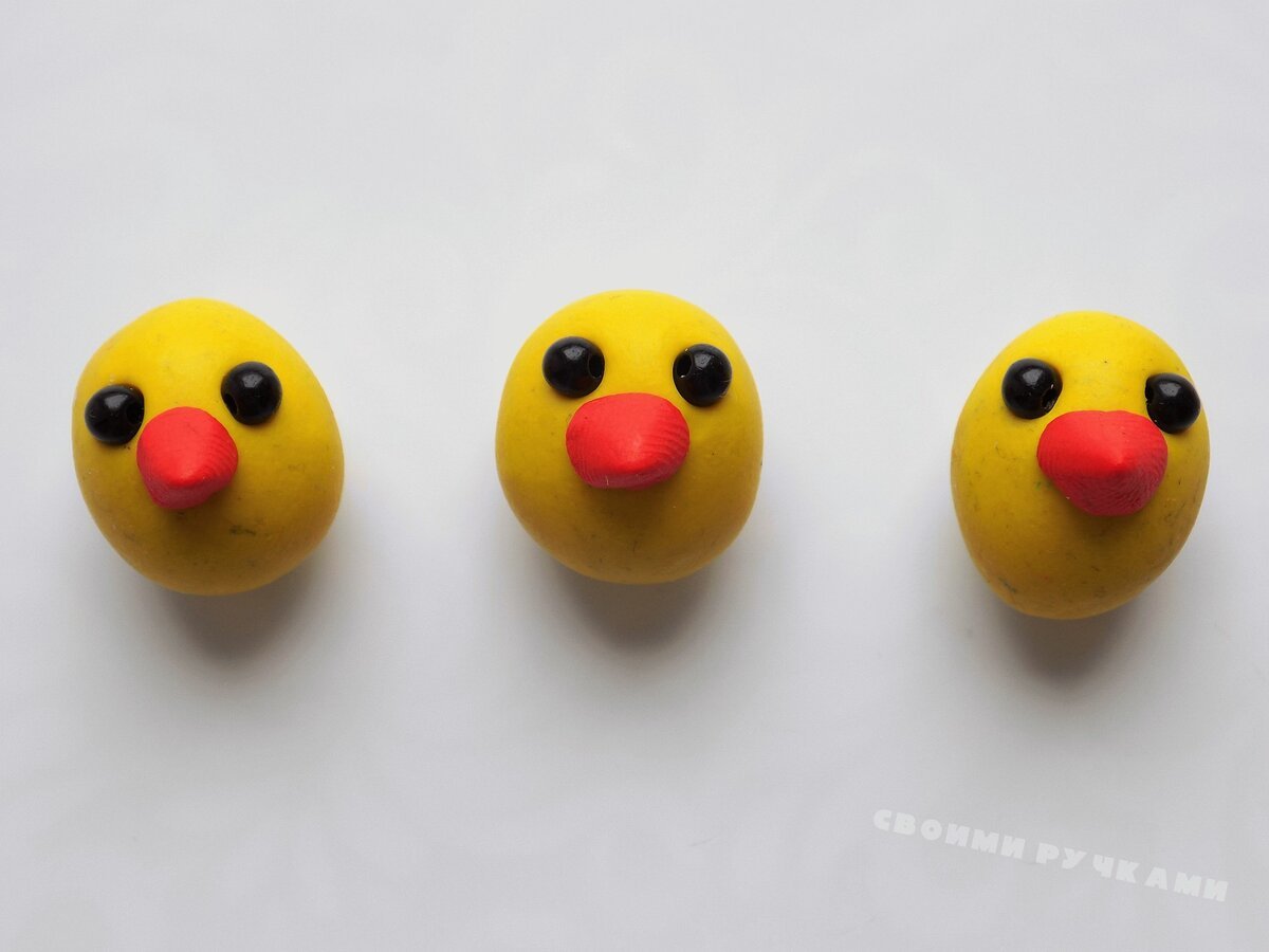 Поделка из пластилина цыпленок