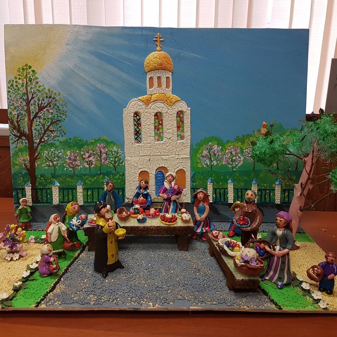 Церковь из бутылок