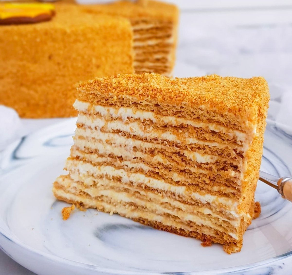 Торт со сгущенкой и сметаной