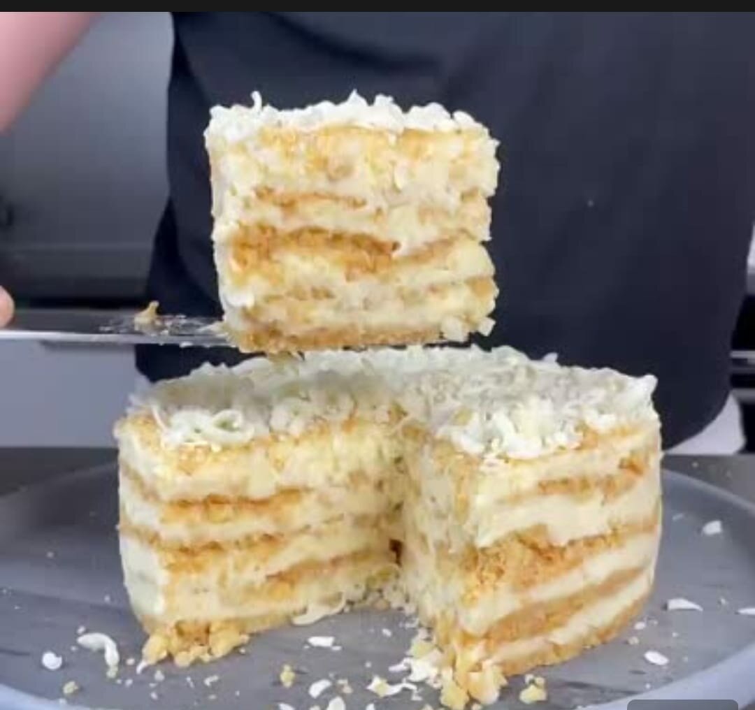 Торт песочный орешек