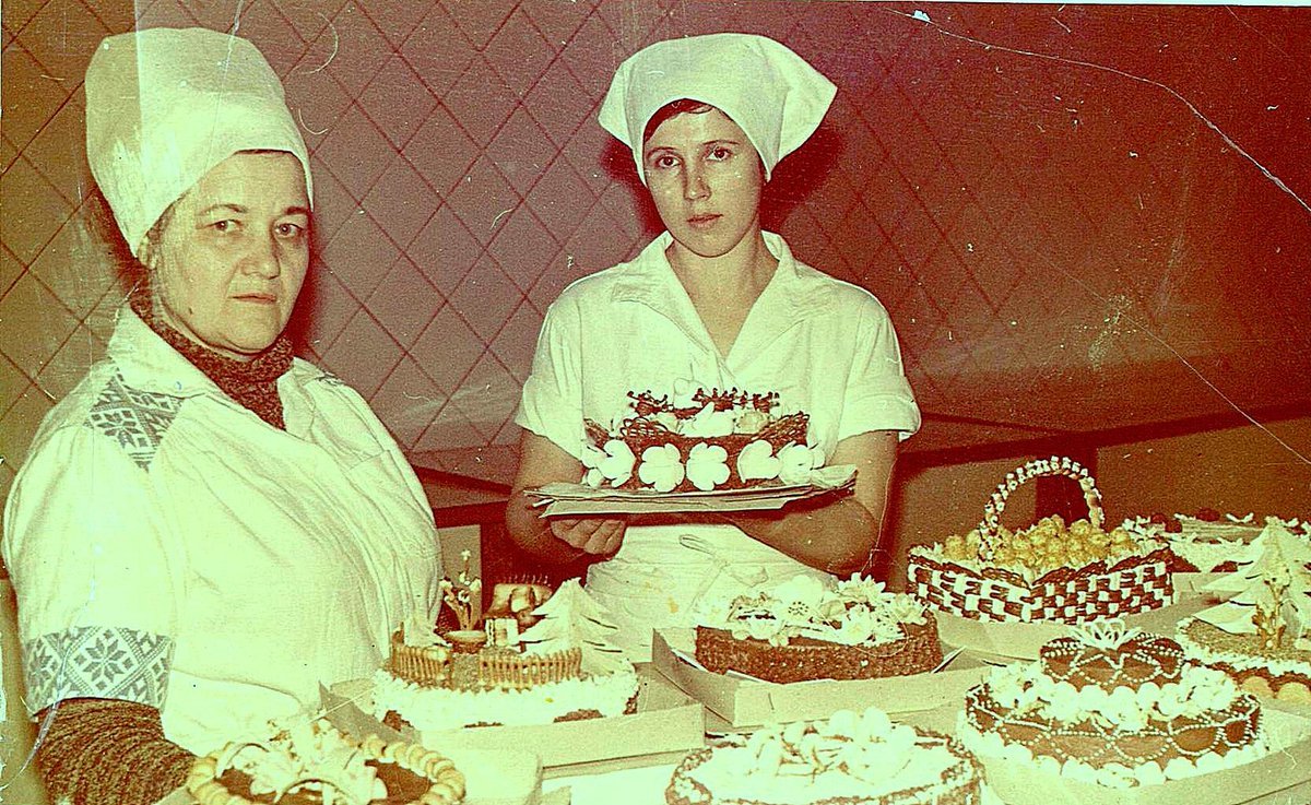 Советские пирожные