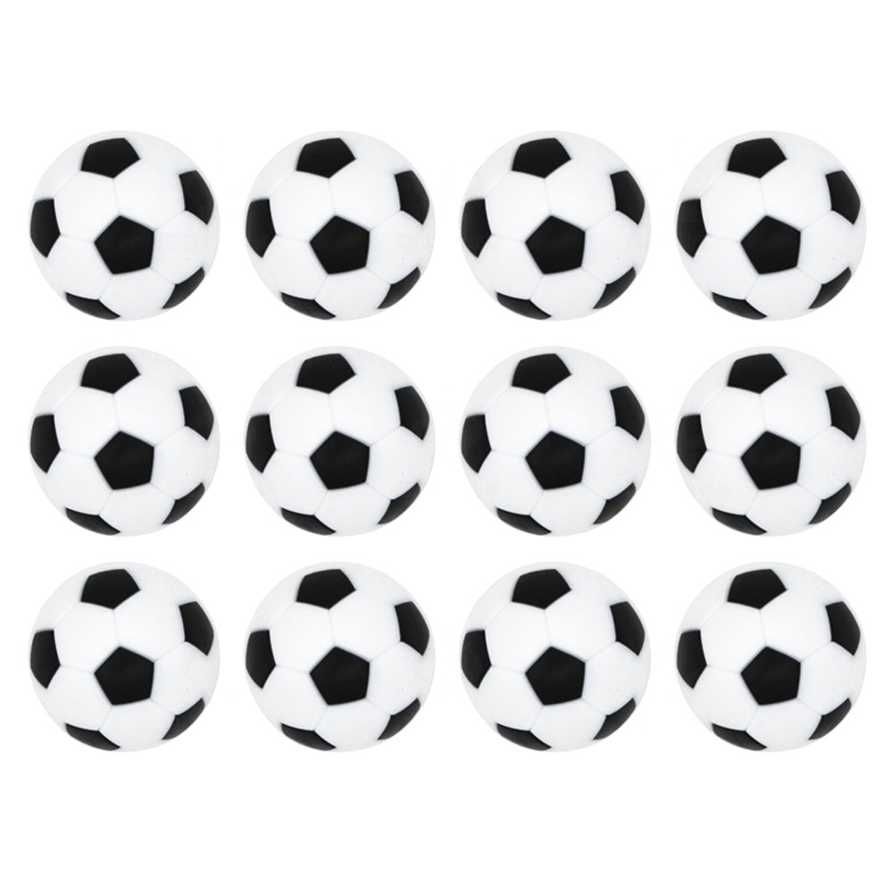 Маленький футбольный мячик