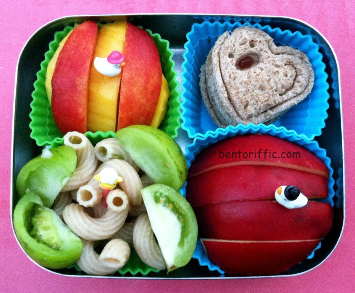 Бенто торт ты не старенький