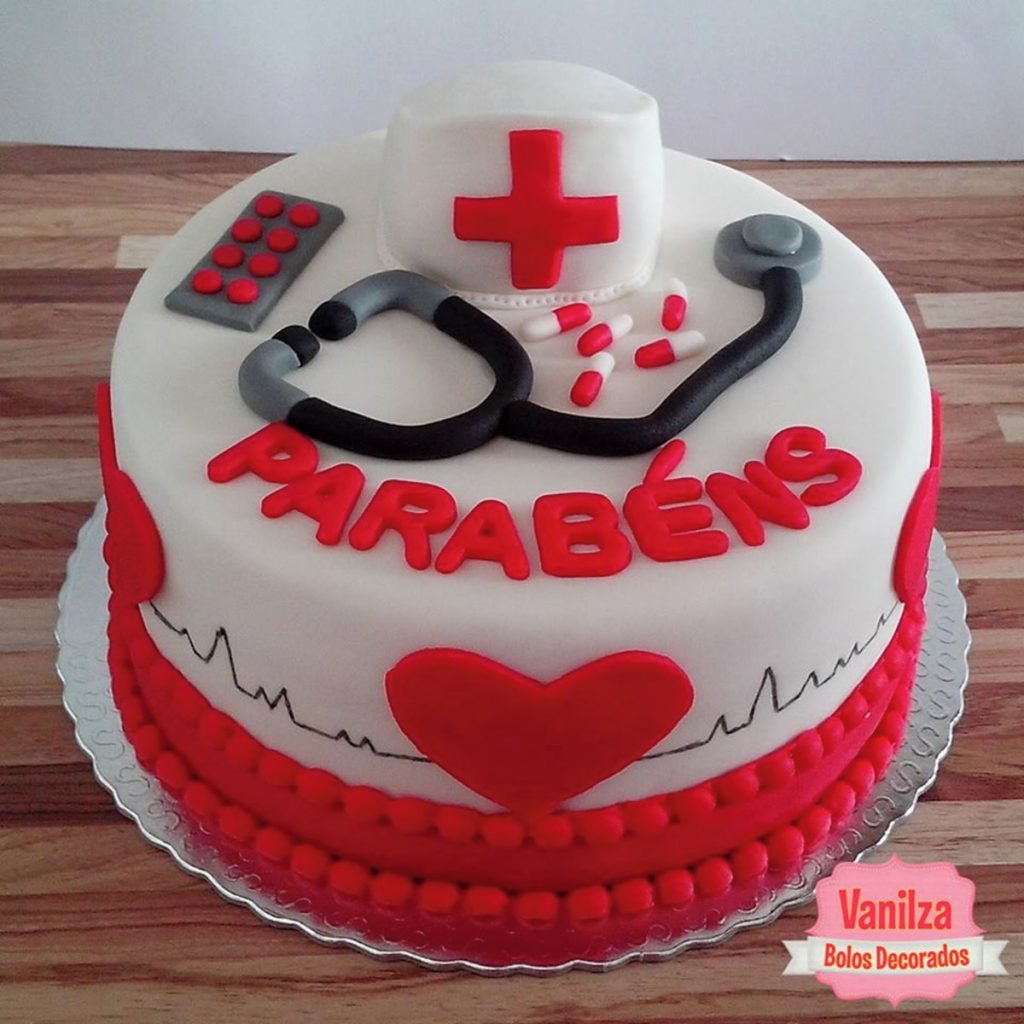 Украшение торта для врача