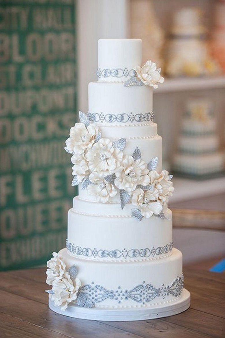 Свадебный торт с прозрачным ярусом