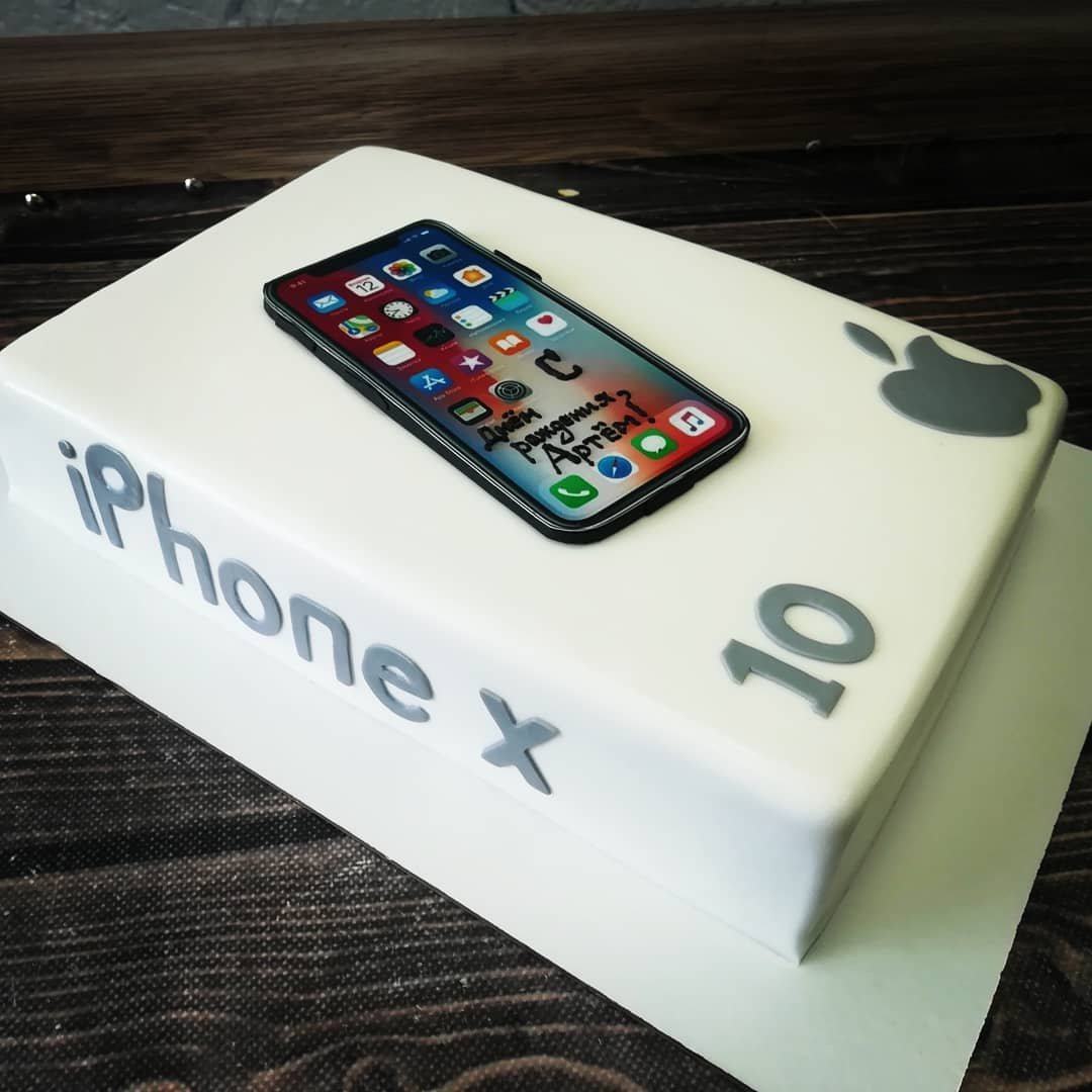 Тортик в виде телефона